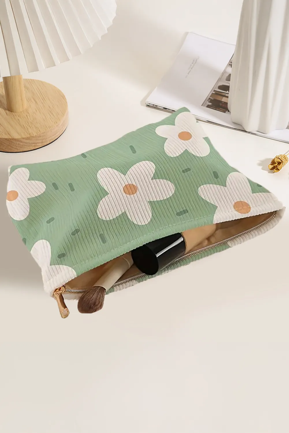 Aruba Blue Floral Zipper Makeup Bag sold by Beagle Boutique product image thumbnail 3
