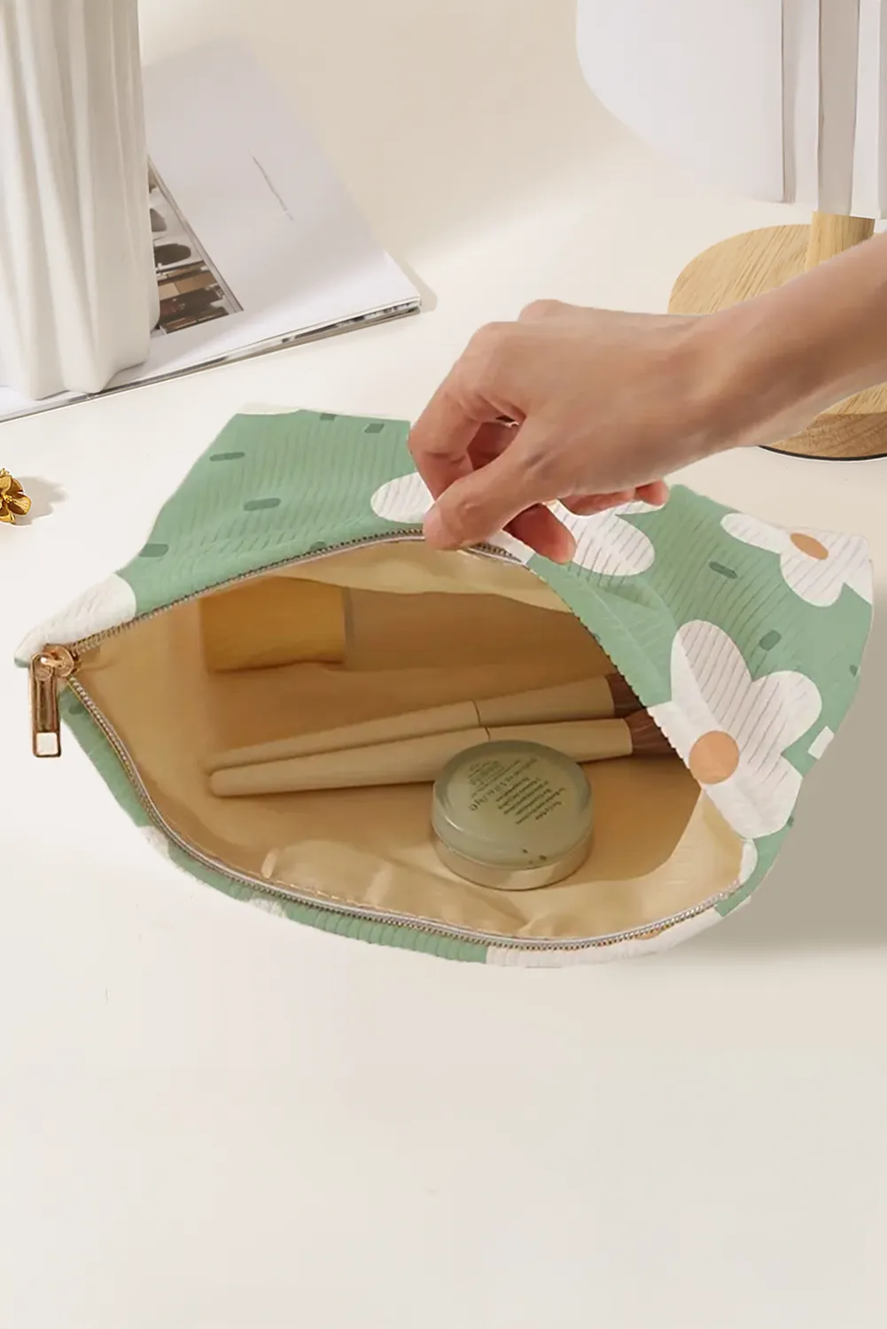 Aruba Blue Floral Zipper Makeup Bag sold by Beagle Boutique product image thumbnail 4