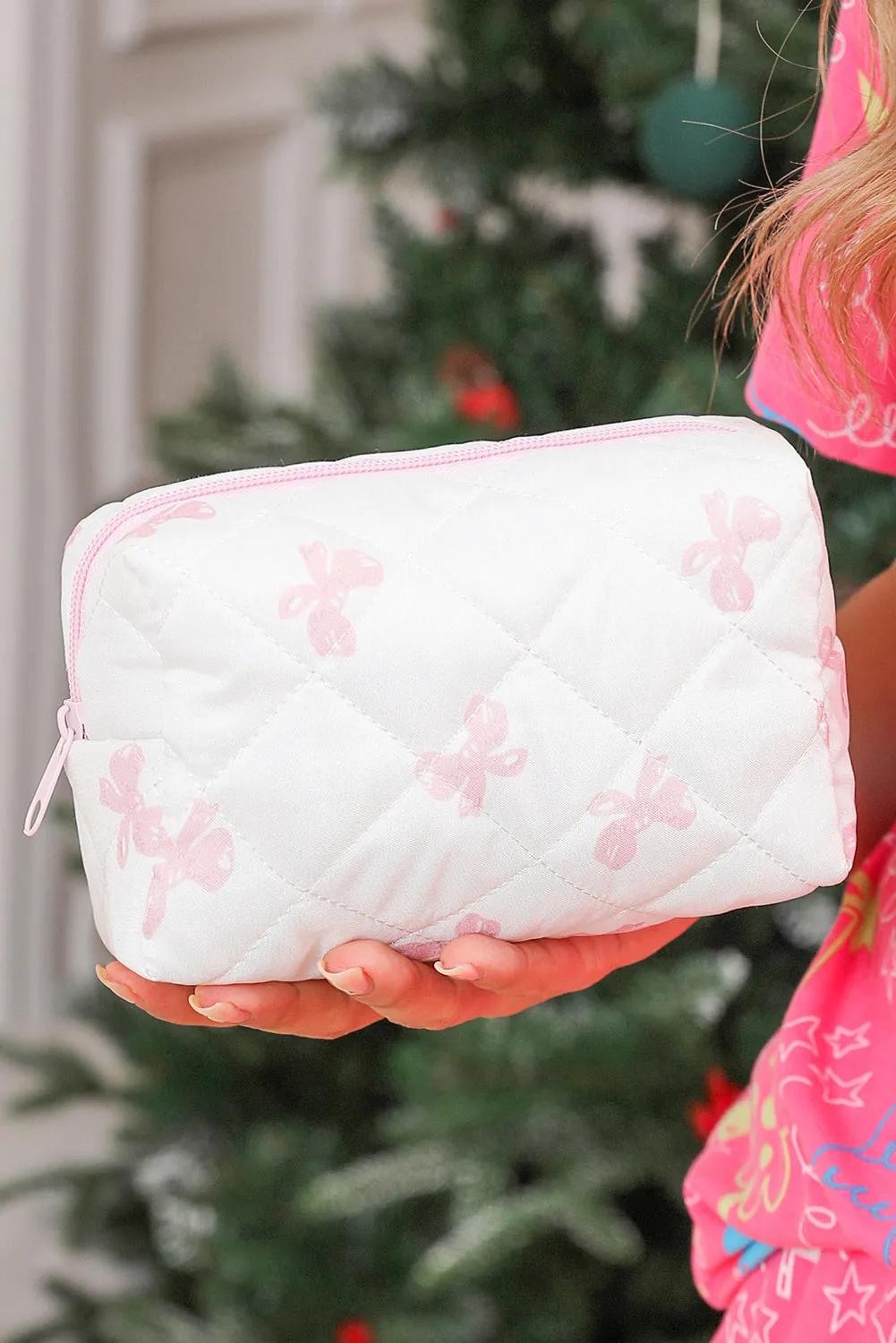 White Sweet Bow Knot Print Quilted Zipper Cosmetic Bag sold by Beagle Boutique product image thumbnail 5