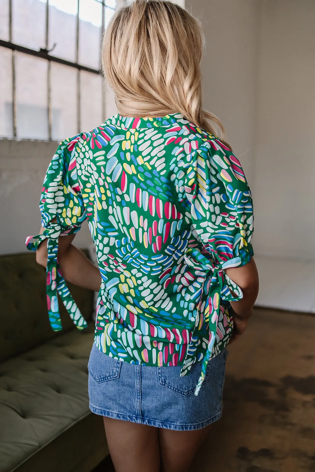 Green Brushwork Geometric Print Puff Sleeve Notched Neck Blouse sold by Beagle Boutique product image thumbnail 2