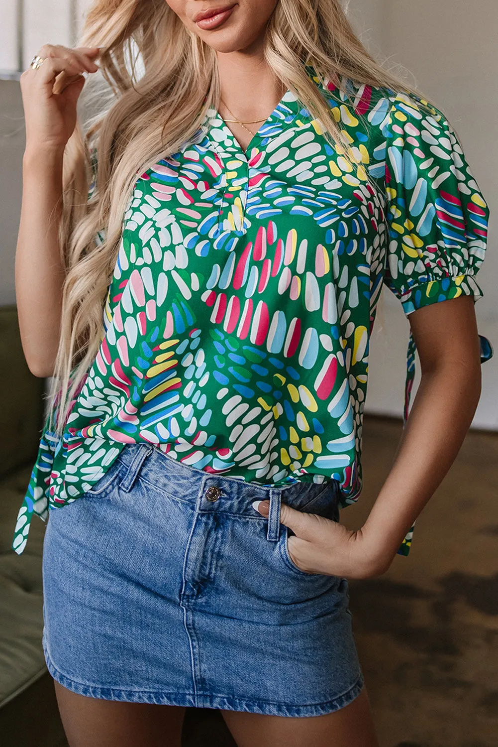 Green Brushwork Geometric Print Puff Sleeve Notched Neck Blouse sold by Beagle Boutique product image thumbnail 5
