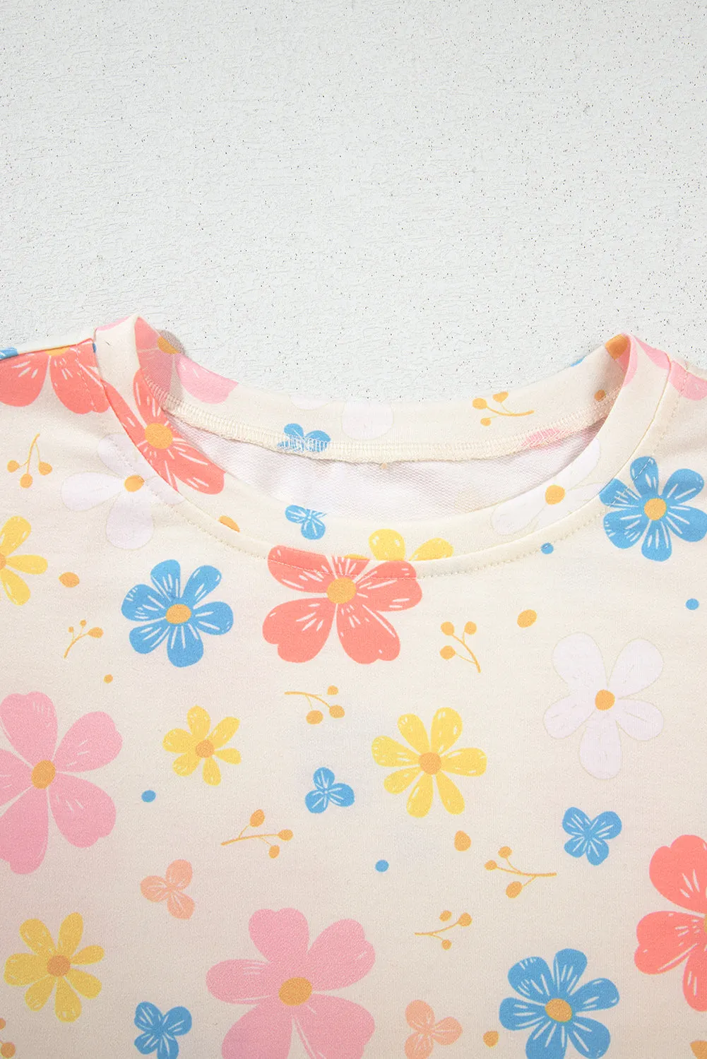 Apricot Floral Print Crop Top Wide Leg Short Set sold by Beagle Boutique product image thumbnail 5