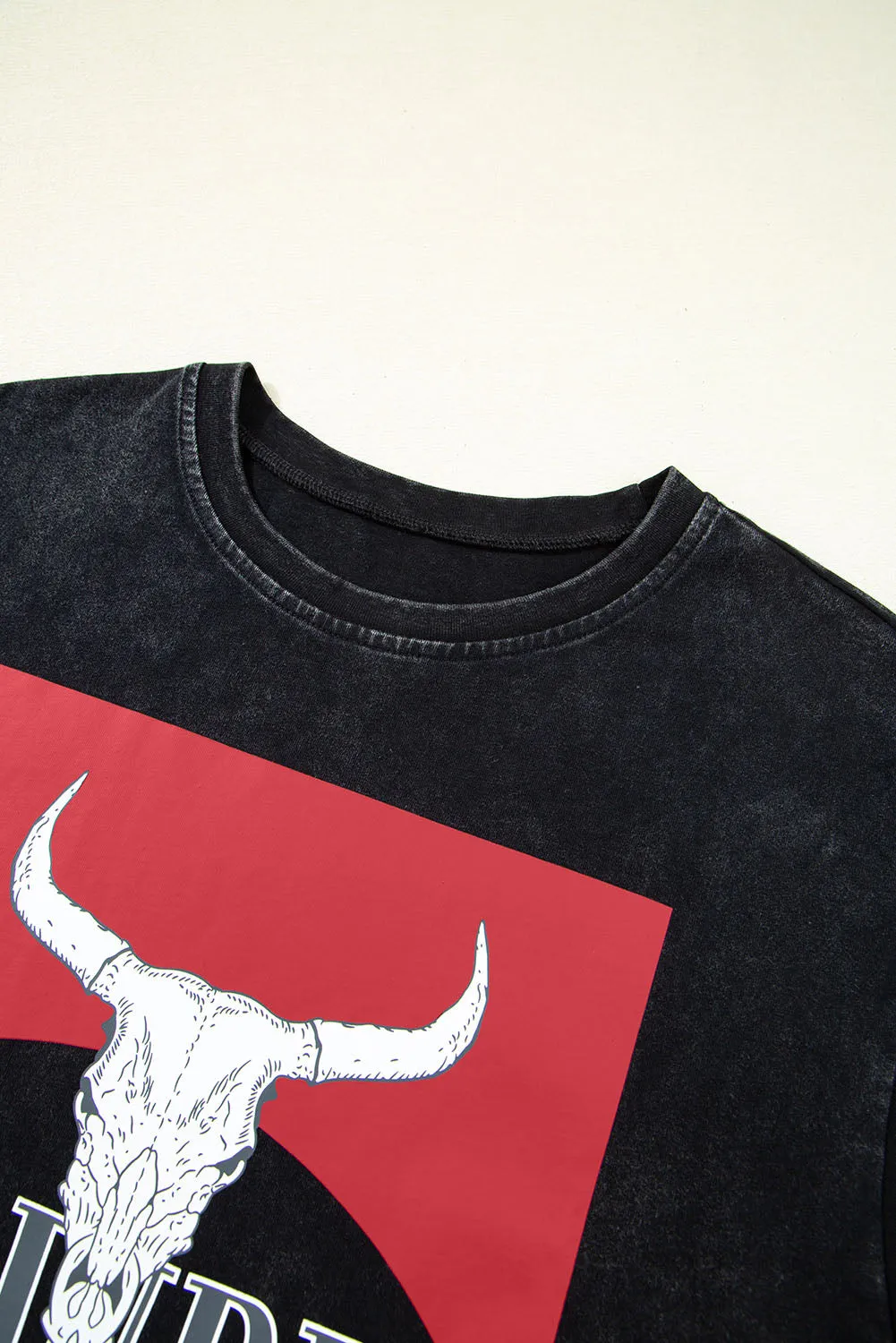 Black Western HOWDY Steer Head Print Side Slits Loose Fit T Shirt sold by Beagle Boutique product image thumbnail 5