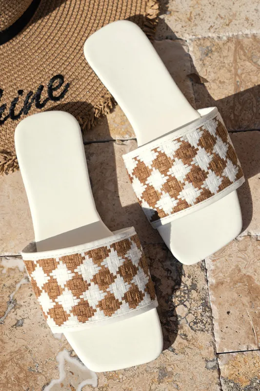 White Plaid Print Square Toe Slip On Sandals sold by Beagle Boutique
