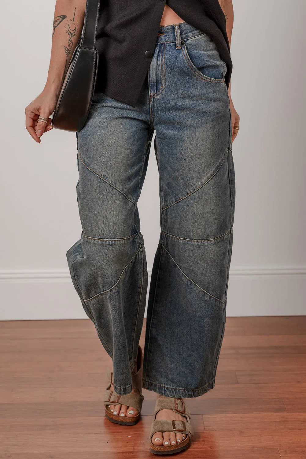 Exposed Stitching Loose Straight High Waist Jeans sold by Beagle Boutique product image thumbnail 3