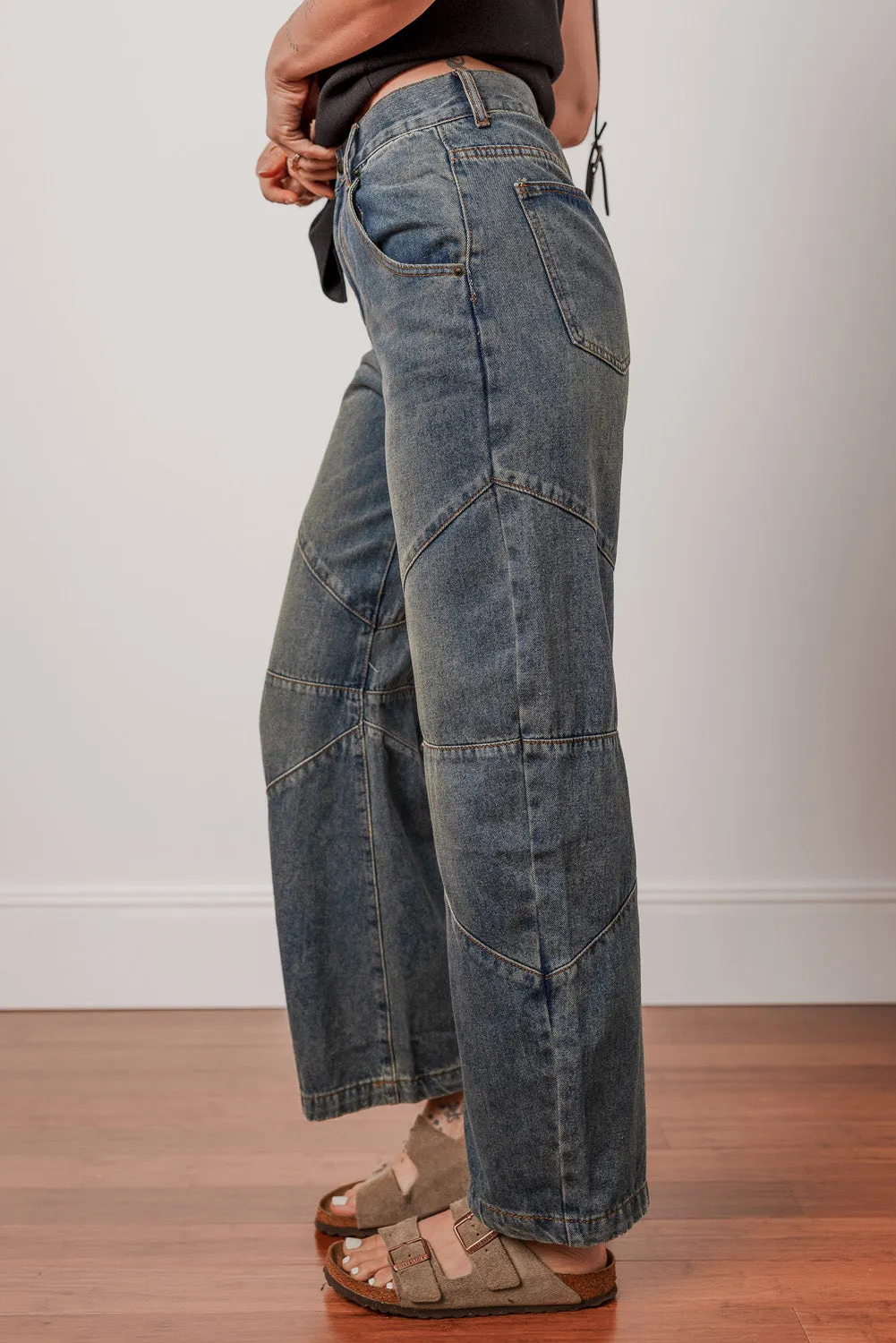 Exposed Stitching Loose Straight High Waist Jeans sold by Beagle Boutique product image thumbnail 2