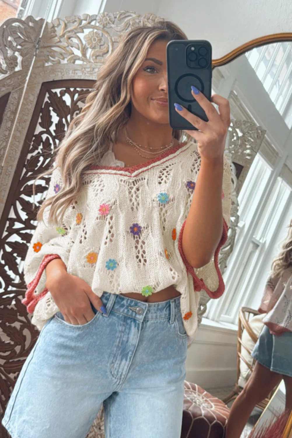 Delicacy Flowers Colorblock Edge Hollow Crochet Knit Top sold by Beagle Boutique product image thumbnail 4