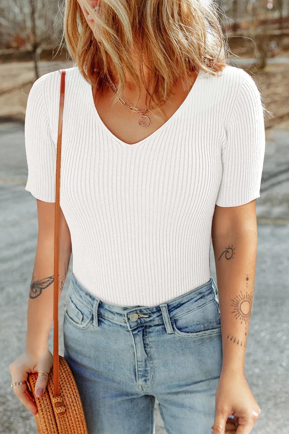 White V Neck Ribbed Knit Lightweight Short Sleeve Sweater sold by Beagle Boutique product image thumbnail 3