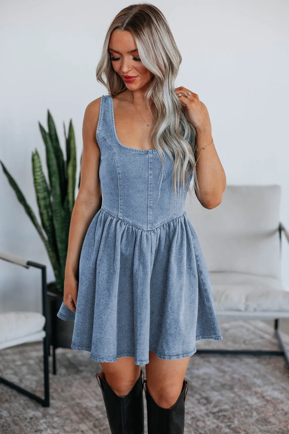 Square Neck Bowknot A-line Sleeveless Denim Dress sold by Beagle Boutique product image thumbnail 2