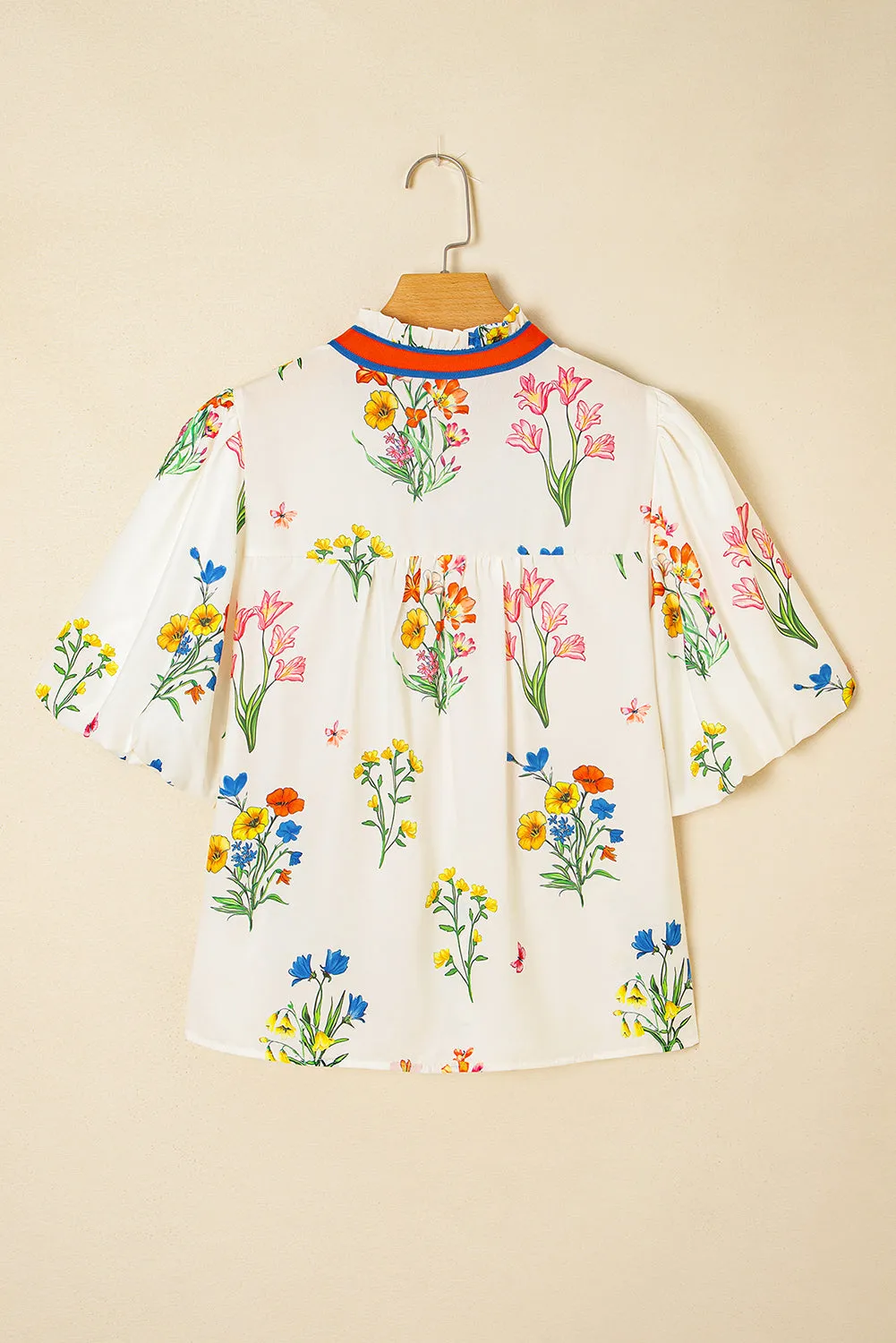 White Floral Short Puff Sleeve Contrast V Neck Print Blouse sold by Beagle Boutique product image thumbnail 4