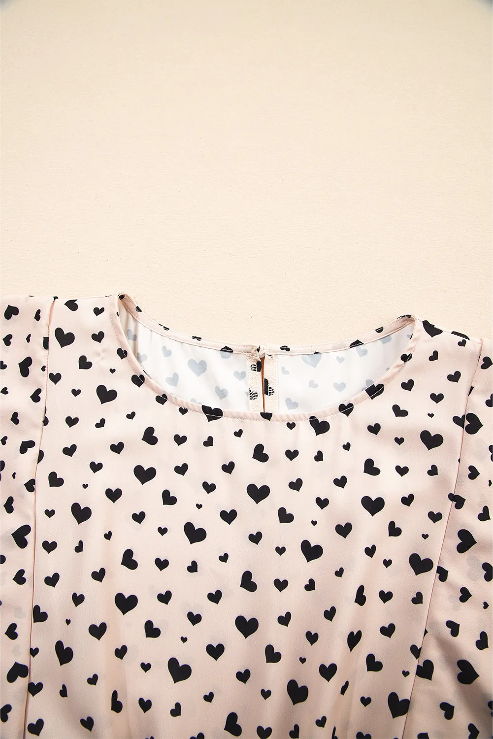 Khaki Heart Printed Flutter Sleeve Tiered Ruffle Mini Dress sold by Beagle Boutique product image thumbnail 5