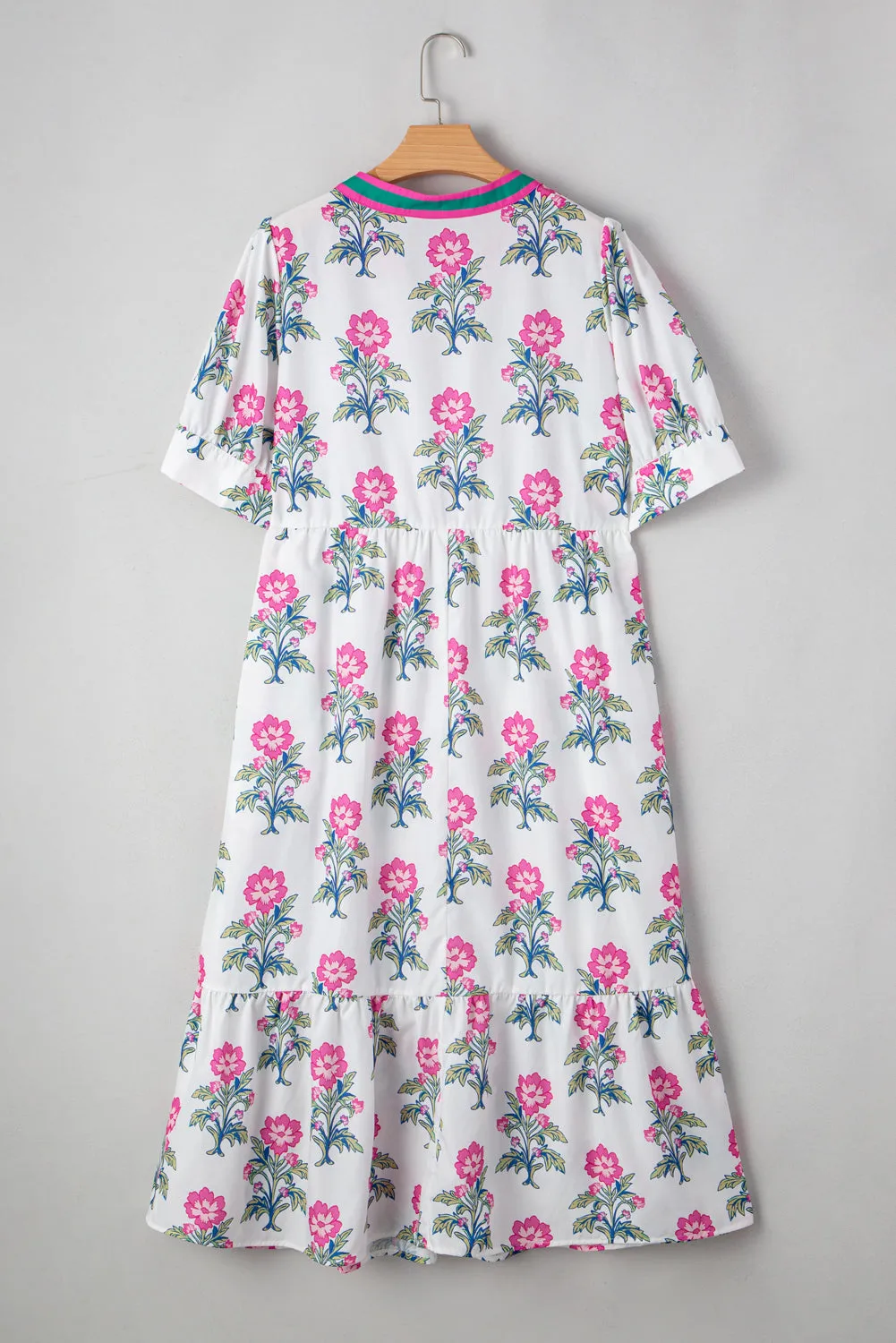 Print Contrast Split Neckline Short Puff Sleeve Curvy Dress sold by Beagle Boutique product image thumbnail 3