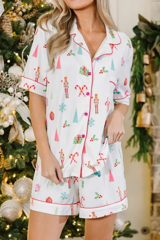 White Christmas Print Short Sleeve Shirt and Shorts Pyjama Set sold by Beagle Boutique