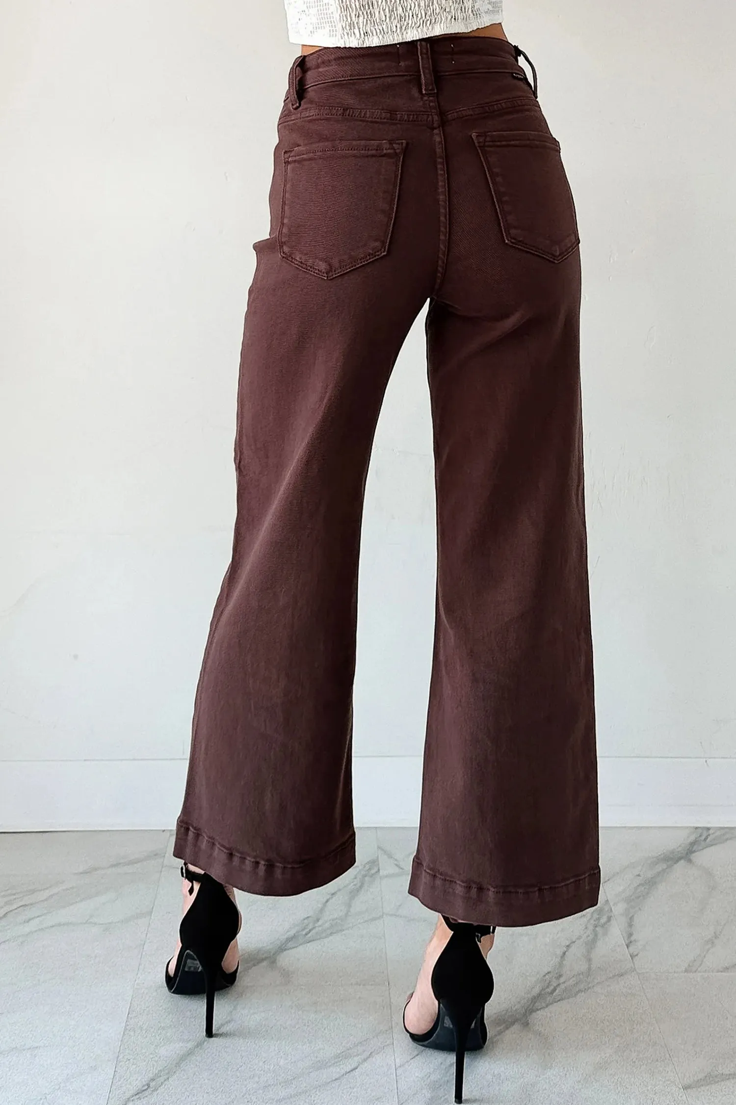 Seamed Center Wide Leg Cropped Jeans sold by Beagle Boutique product image thumbnail 2