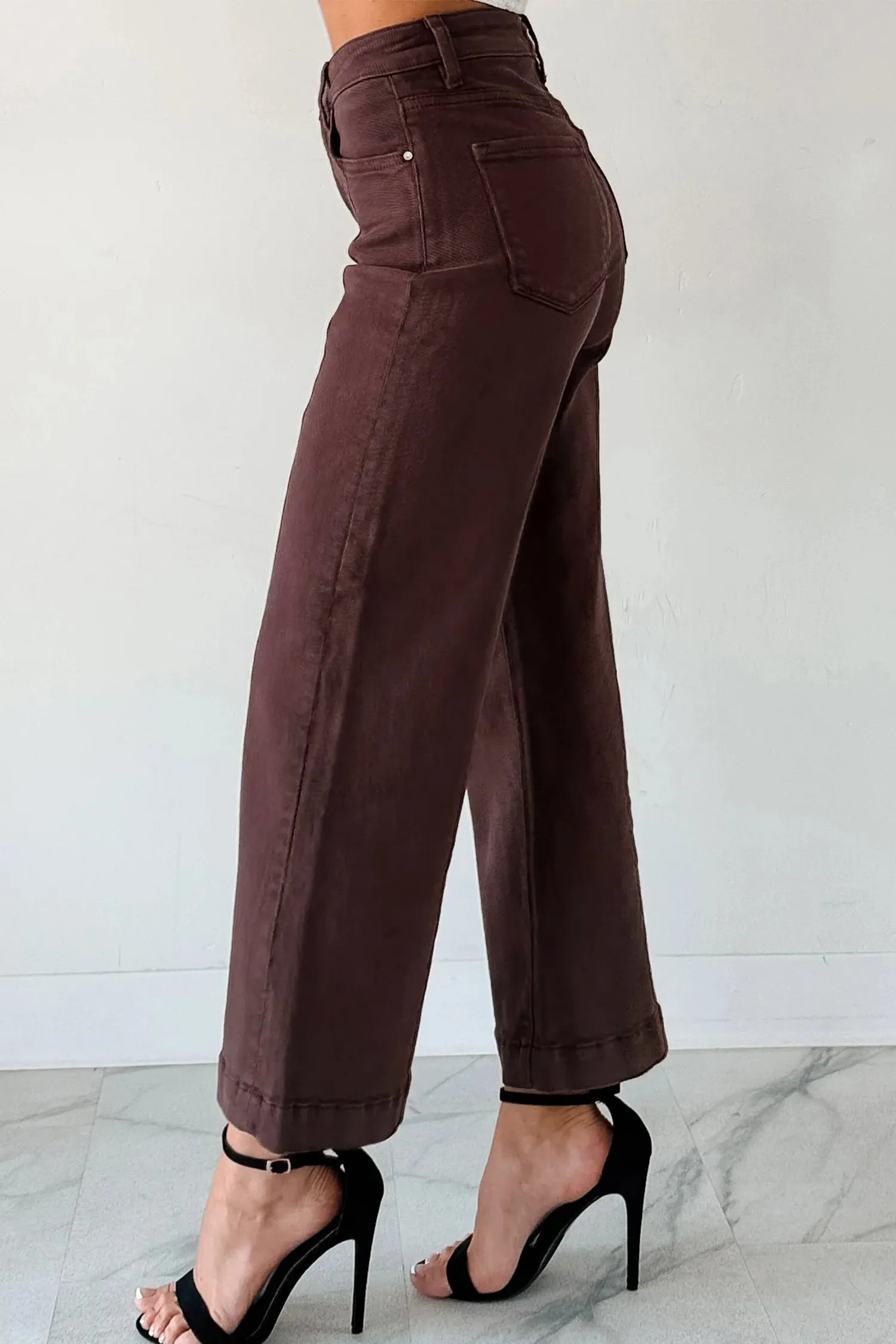 Seamed Center Wide Leg Cropped Jeans sold by Beagle Boutique product image thumbnail 3