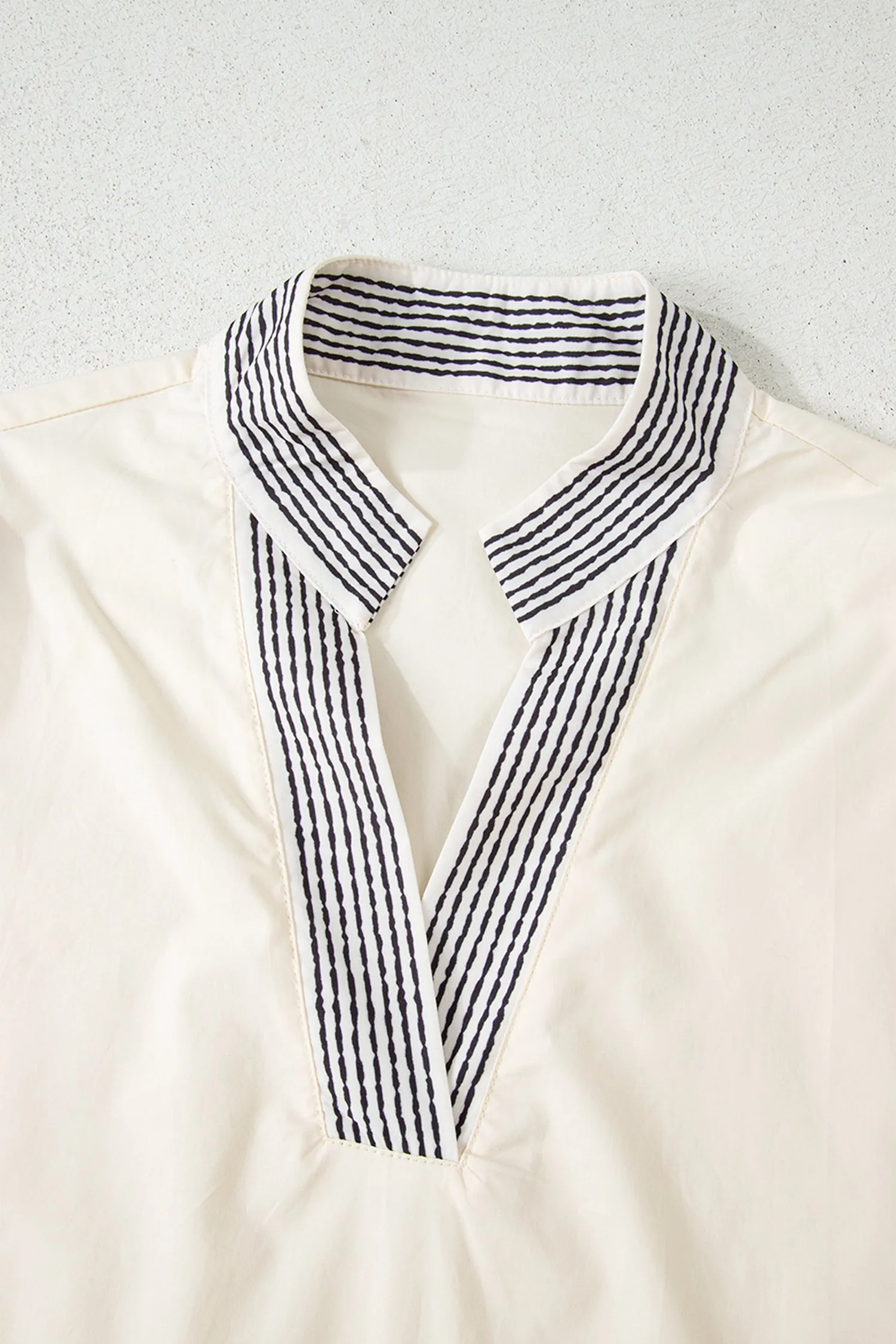 Floral Puff Sleeve Contrast V-Neck Patchwork Blouse sold by Beagle Boutique product image thumbnail 5