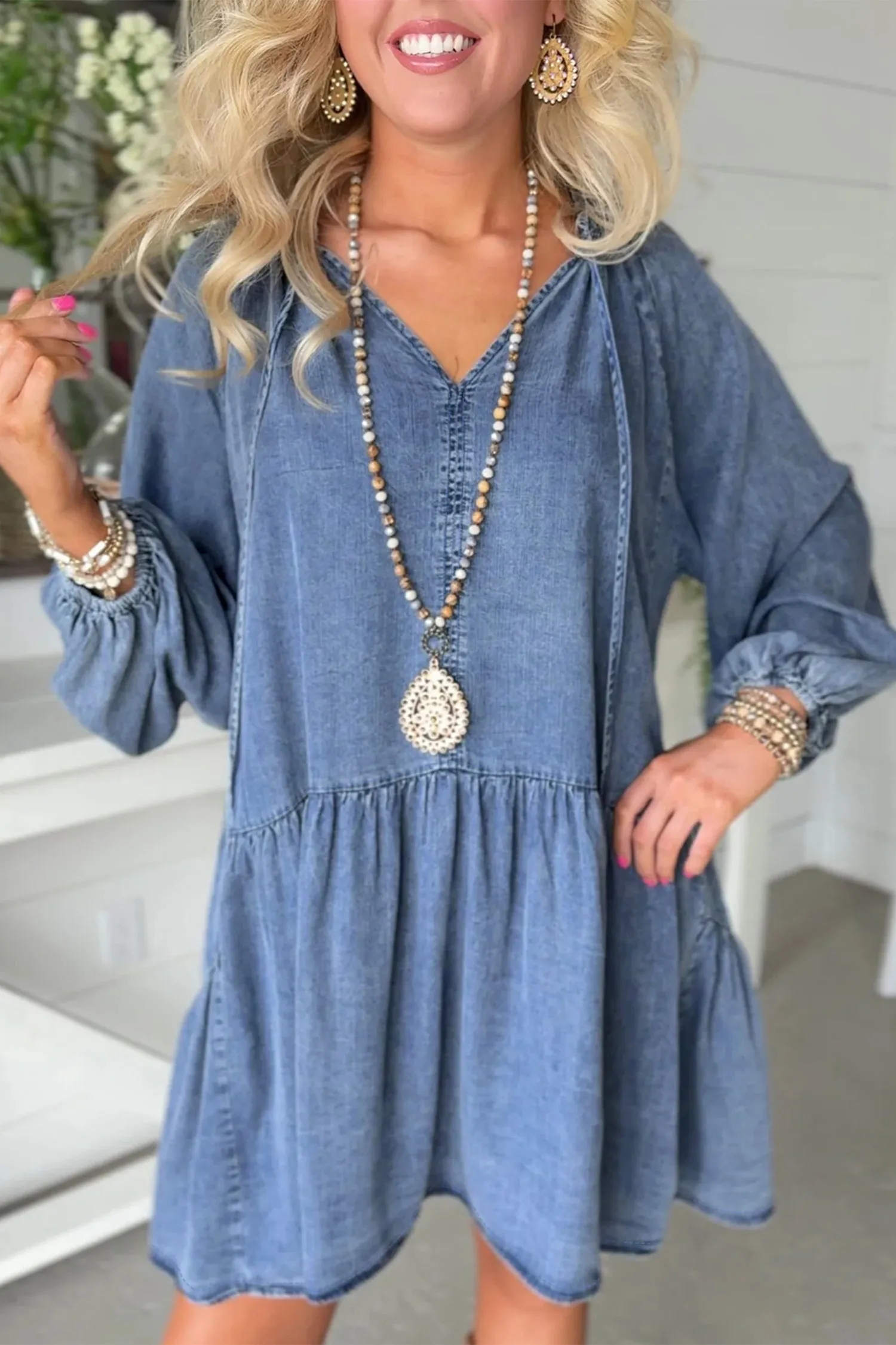 Puff Sleeve V-Neck Ruffled Loose Denim Mini Dress – Blue sold by Beagle Boutique product image thumbnail 4