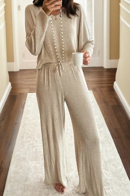 Jet Stream 3D Ribbed V Neck Pullover Drawstring Pants 2 Piece Lounge Set – Cream made by Beagle Boutique