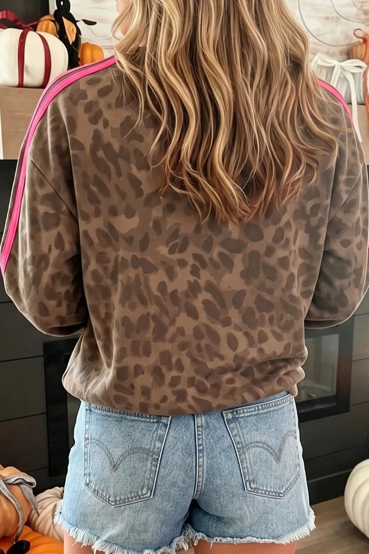 Leopard Print Striped Detail Relaxed Pullover Sweatshirt – Brown sold by Beagle Boutique product image thumbnail 2