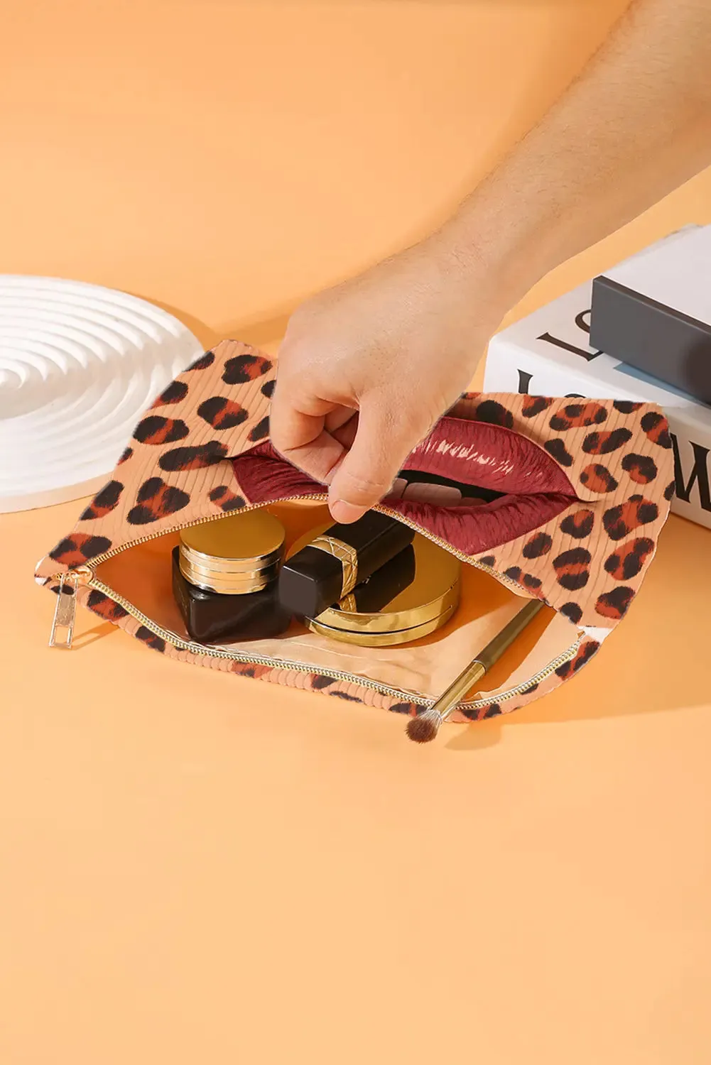 Leopard Lip Shape Print Canvas Functional Makeup Bag – Brown sold by Beagle Boutique product image thumbnail 3