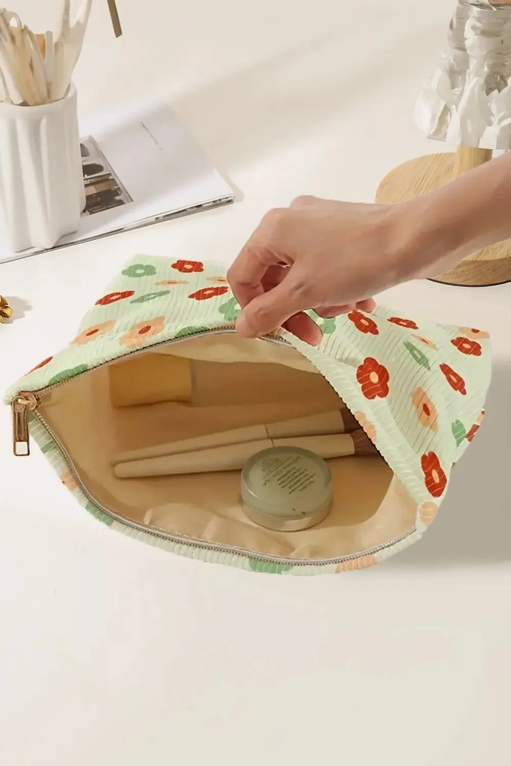 Flower Print Ribbed Zipper Makeup Storage Bag sold by Beagle Boutique product image thumbnail 4