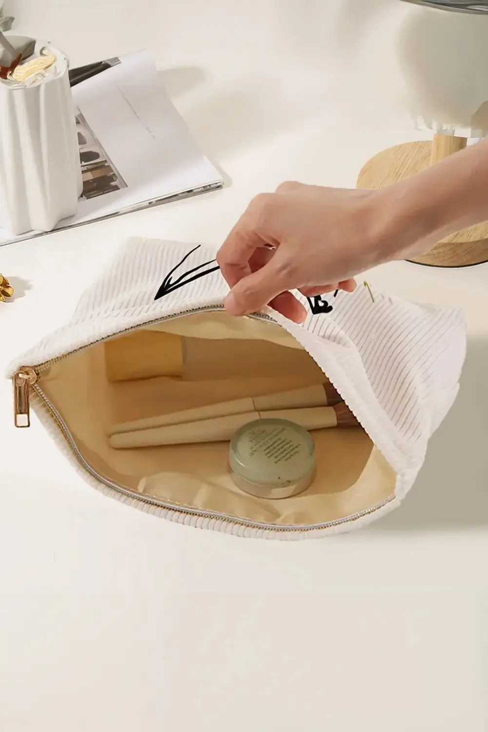 Easter Bunny Print Ribbed Makeup Storage Bag sold by Beagle Boutique product image thumbnail 3