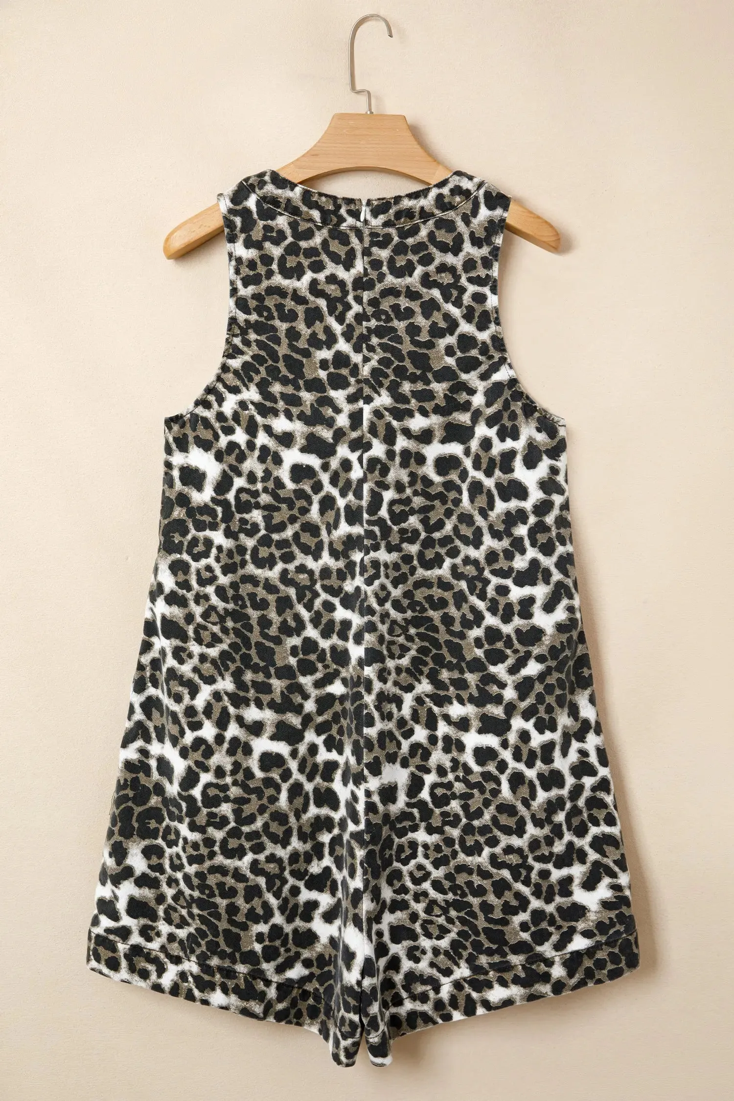 Mineral Wash Pleated Bust V-Neck Sleeveless Denim Romper sold by Beagle Boutique product image thumbnail 5