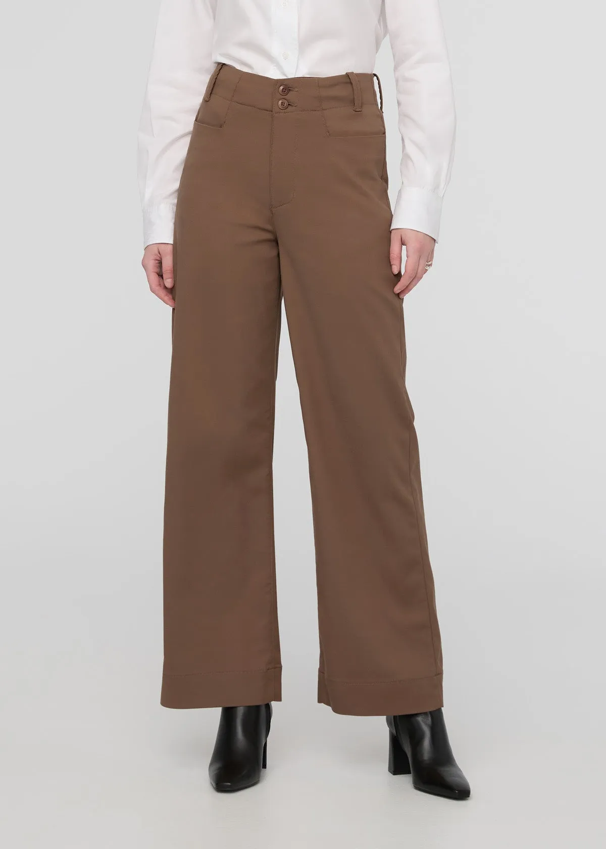 NuStretch High Rise Trouser - Warm Sand sold by DUER