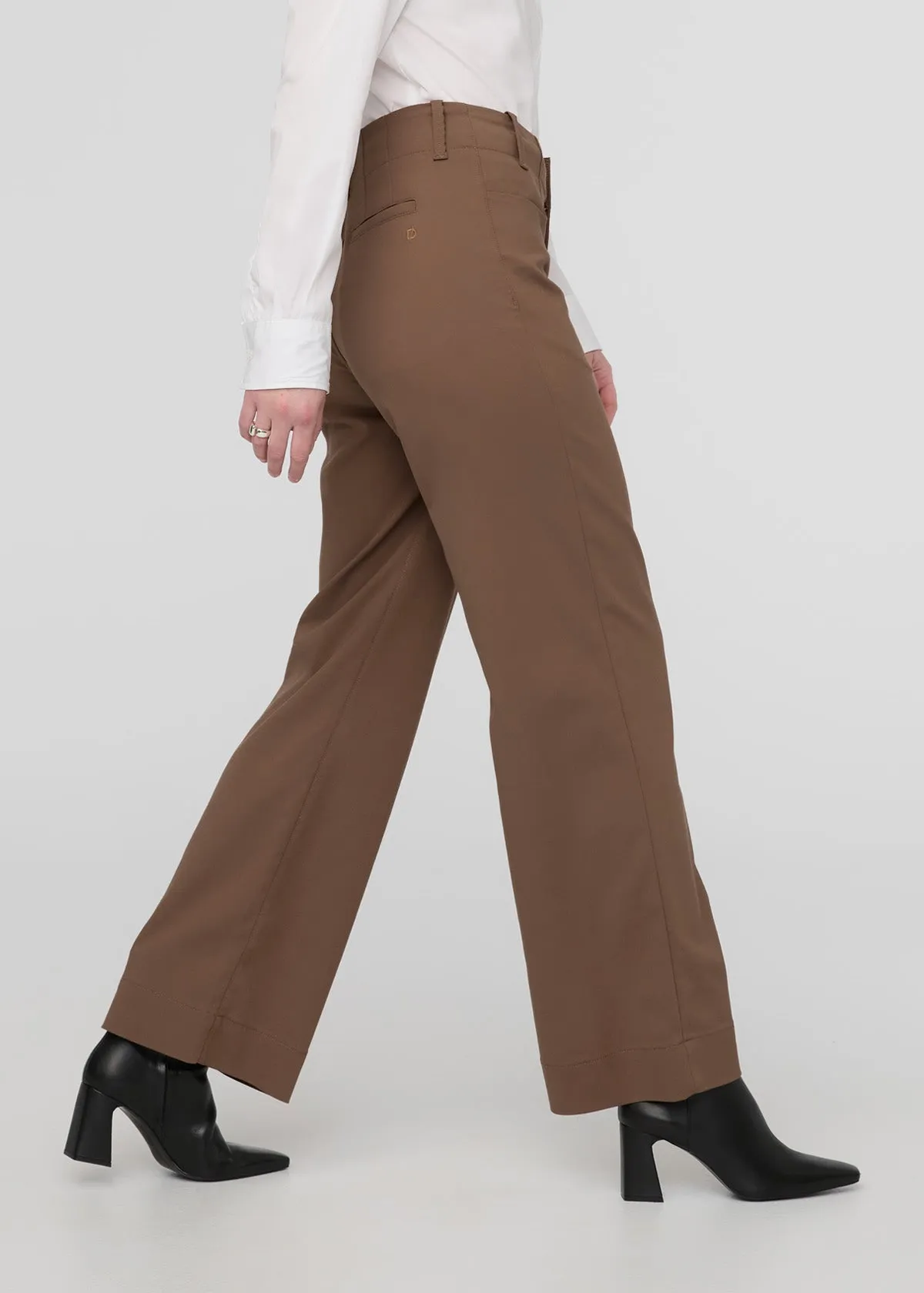 NuStretch High Rise Trouser - Warm Sand sold by DUER product image thumbnail 3