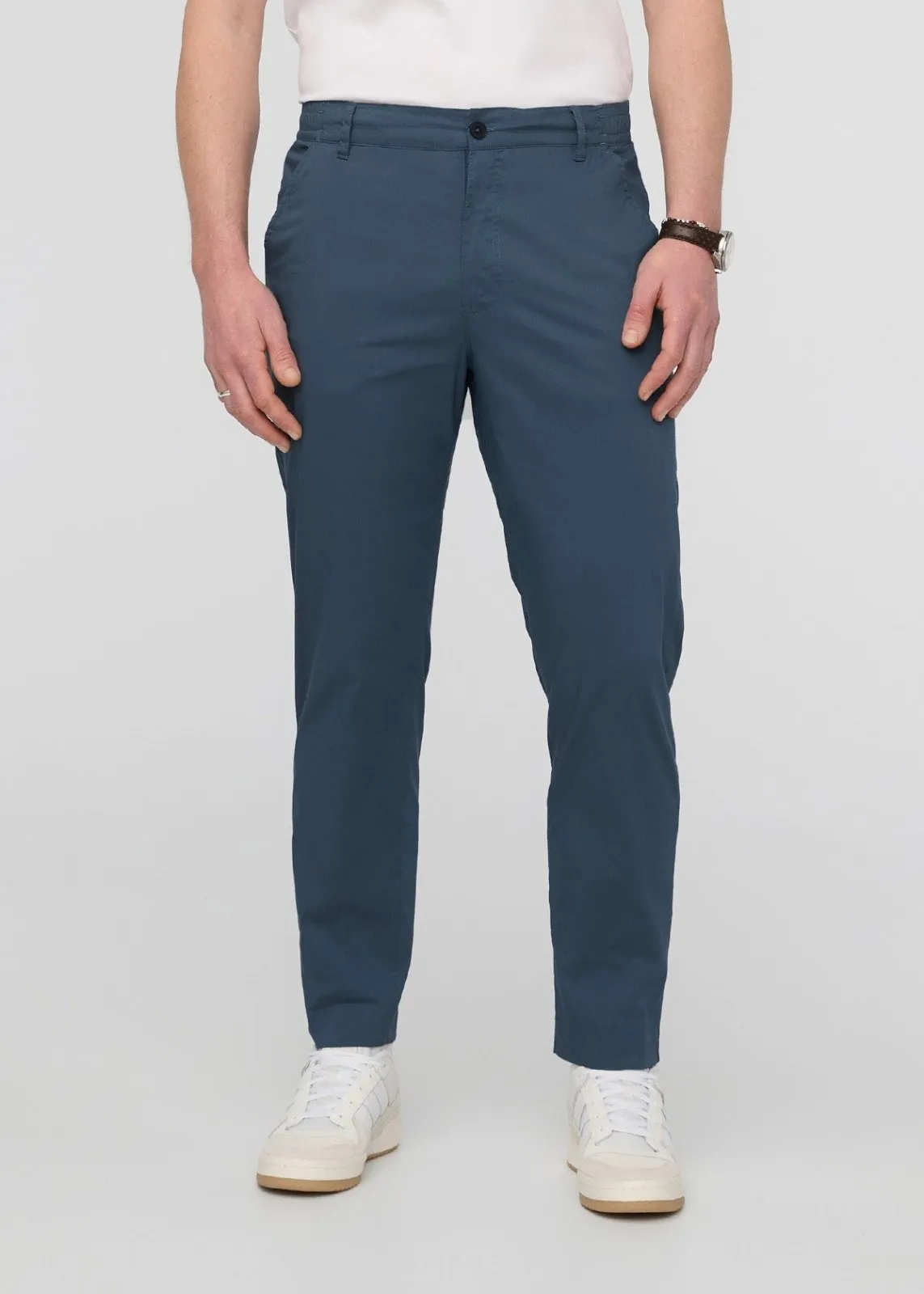 Weightless Poplin AC Pant sold by DUER