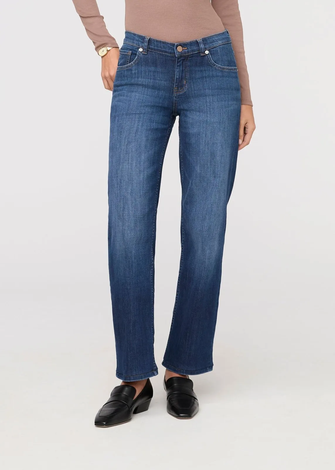 Performance Denim Mid Rise Straight - Blue Cascade sold by DUER product image thumbnail 2