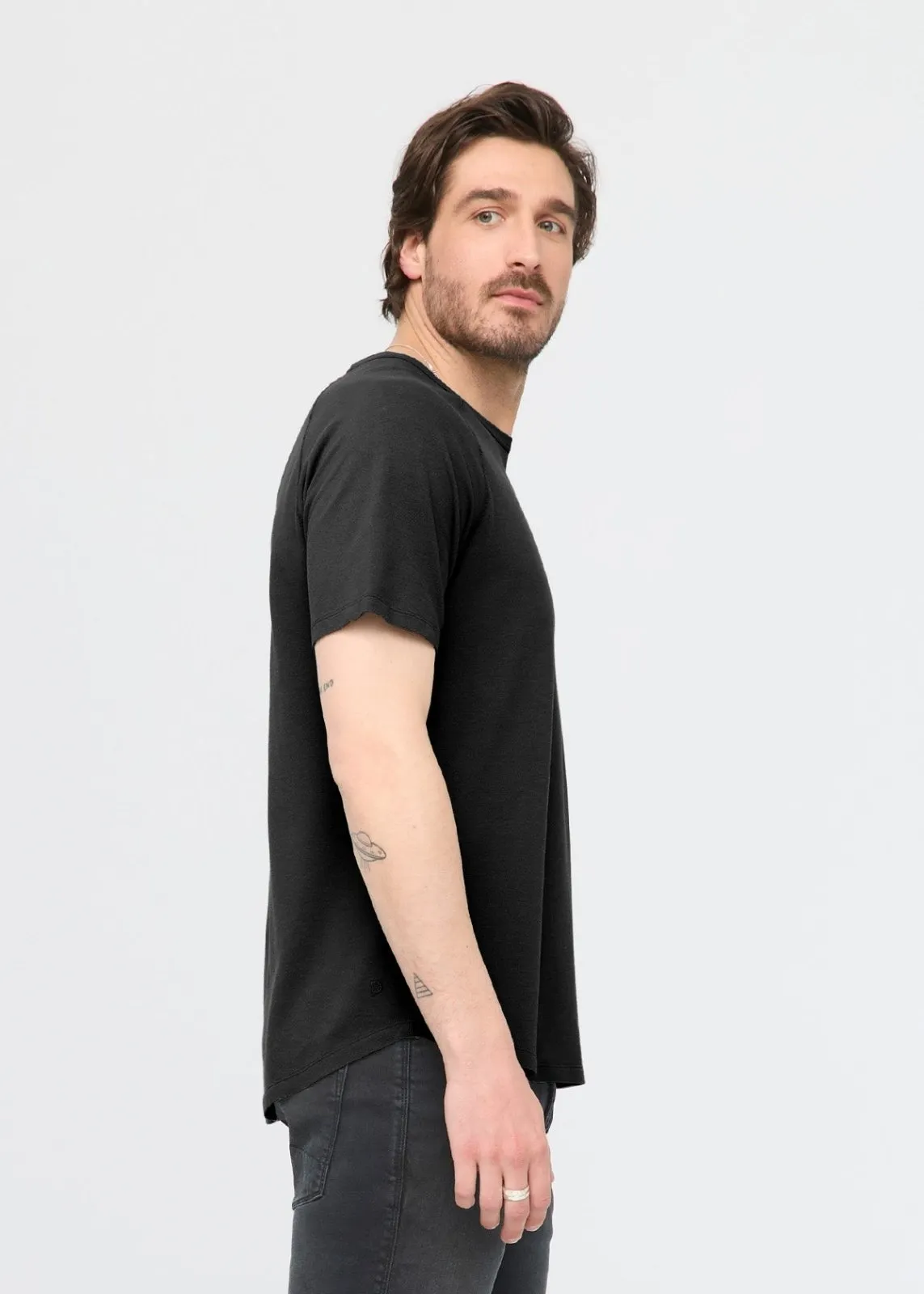 Air Flow Pique Tee - Black sold by DUER product image thumbnail 3