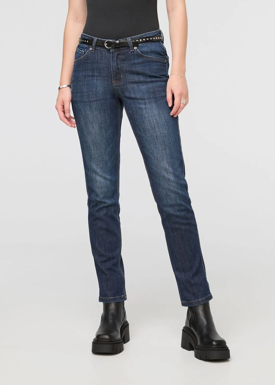 Performance Denim Girlfriend - Heritage Blue sold by DUER product image thumbnail 2