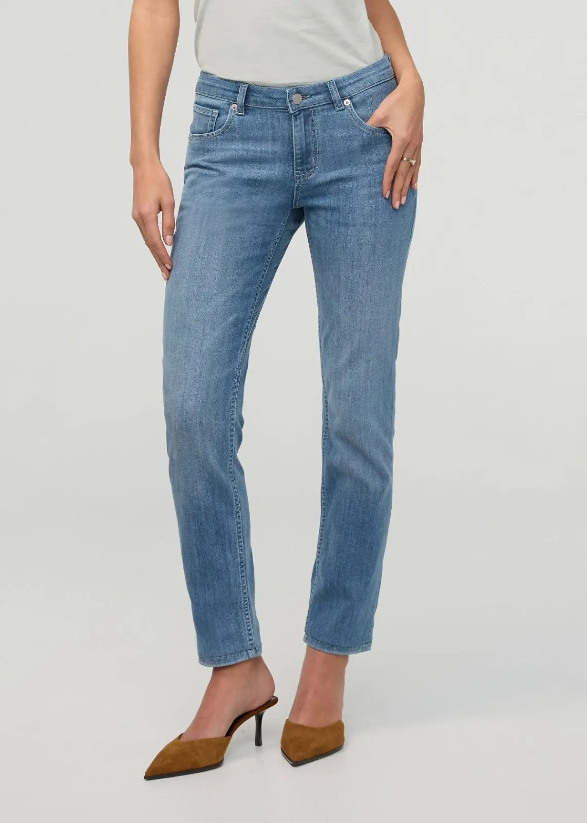 Performance Denim Girlfriend - Solstice sold by DUER product image thumbnail 2