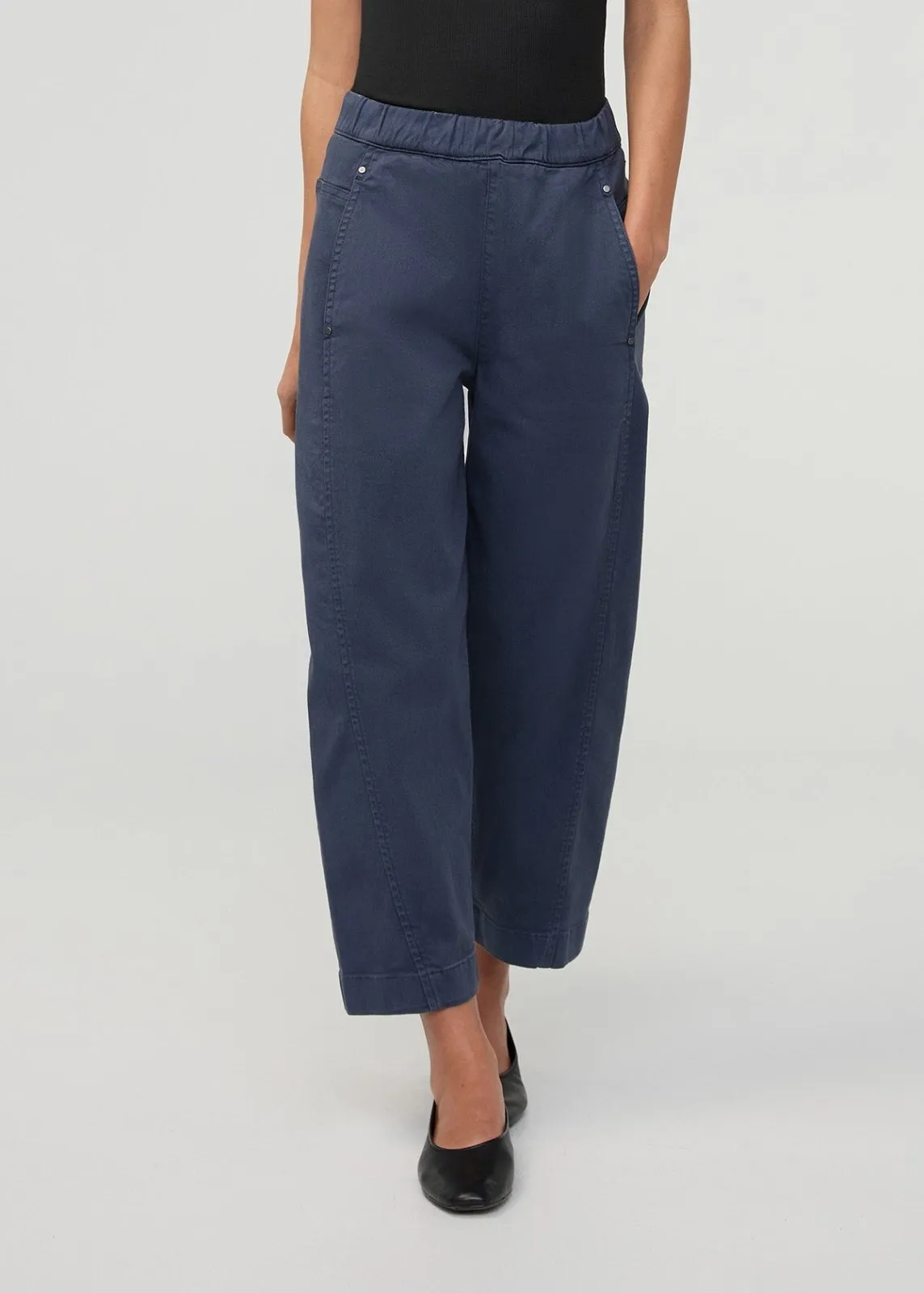 FlexTwill Barrel Pull On Pant sold by DUER product image thumbnail 2