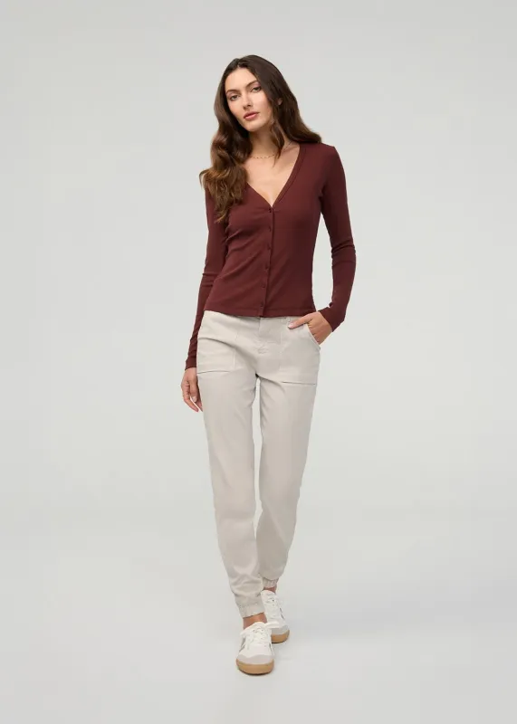 Live Lite High Rise Jogger sold by DUER