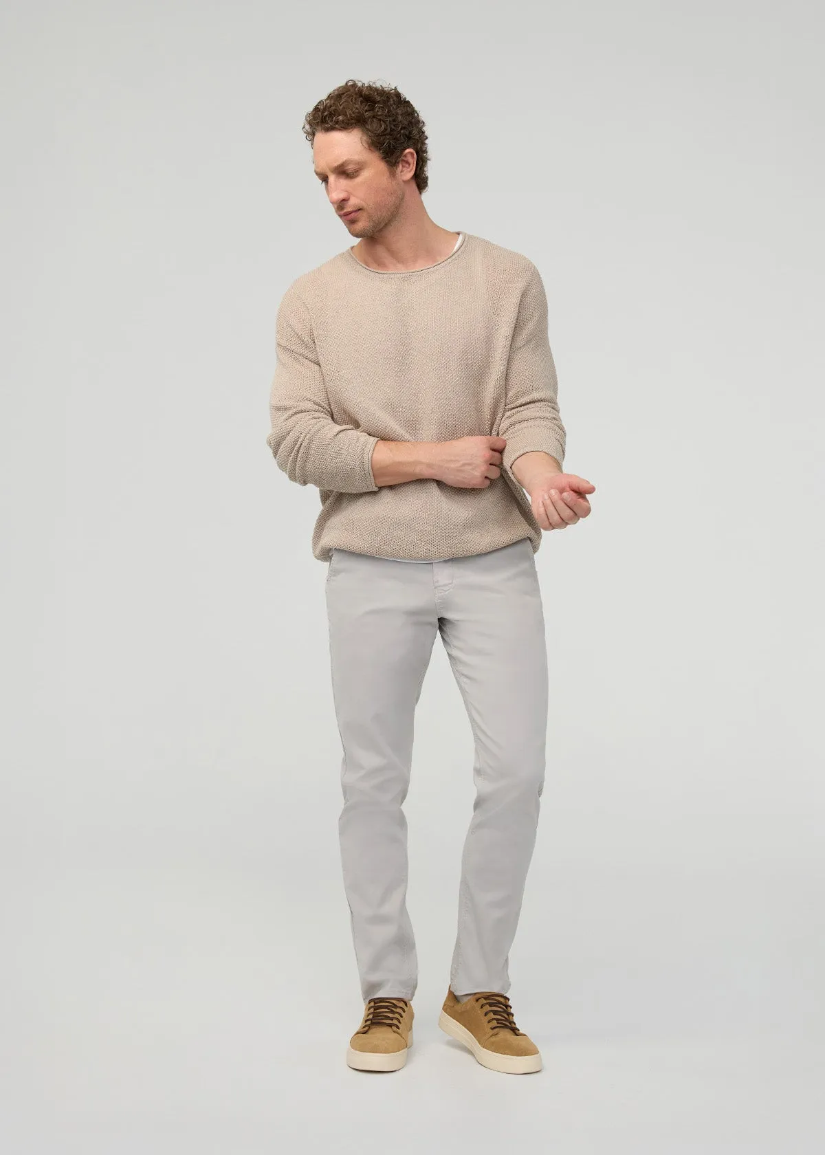 Live Lite Relaxed Taper Chino - Mist sold by DUER