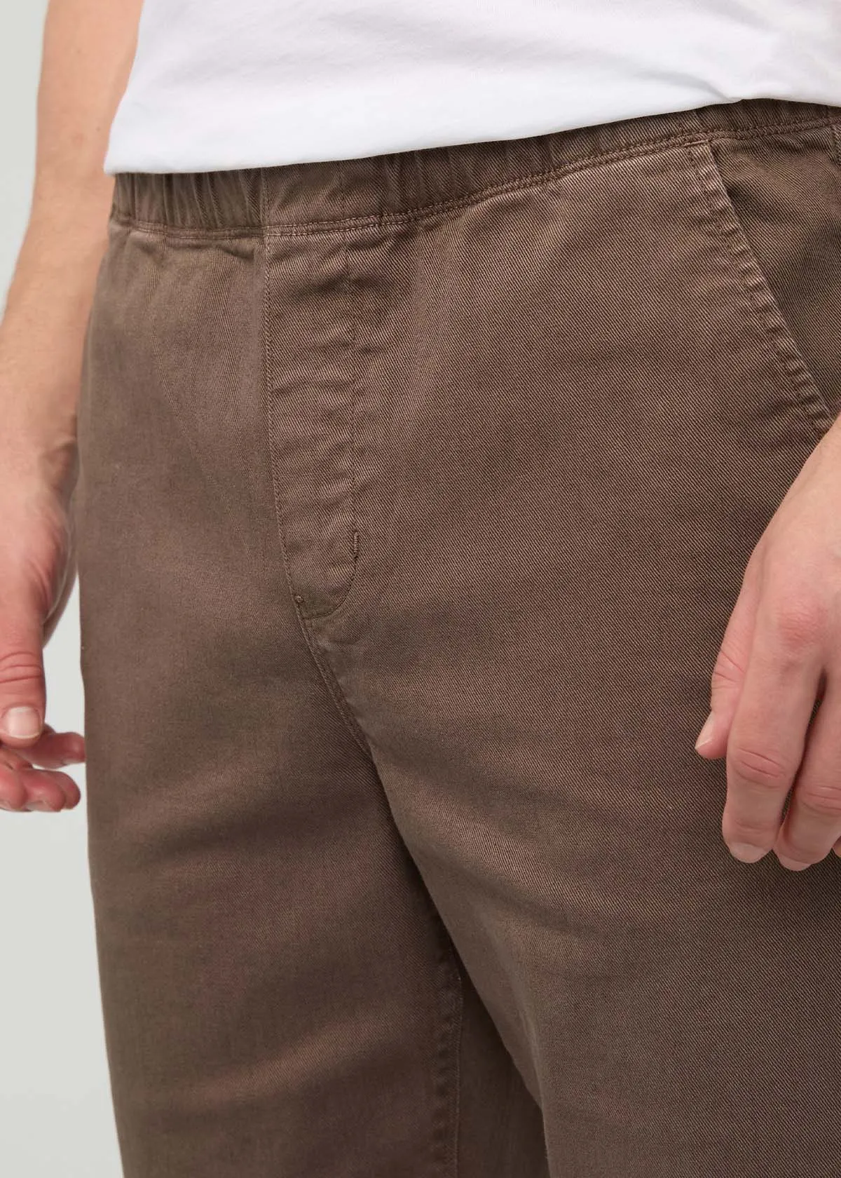 FlexTwill Relaxed Pull On Pant - Canteen sold by DUER product image thumbnail 5