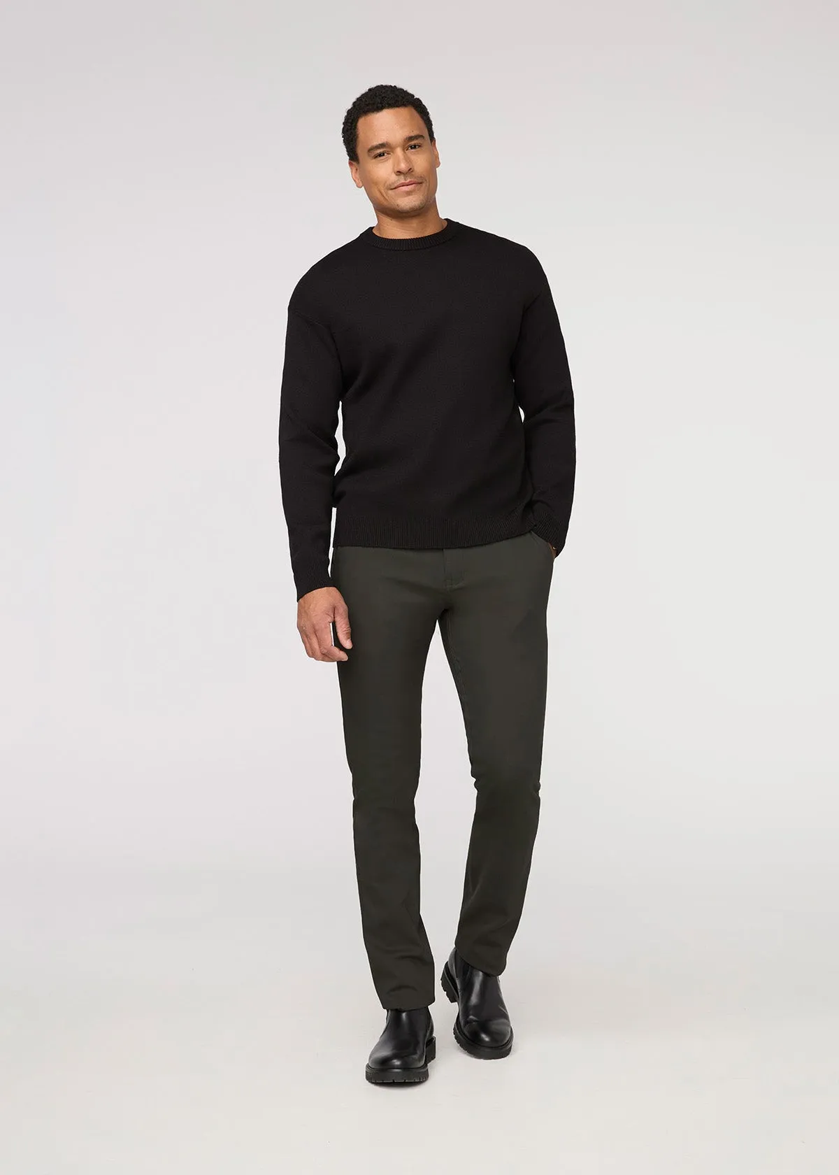 NuStretch Athletic Taper Trouser - Evergreen sold by DUER