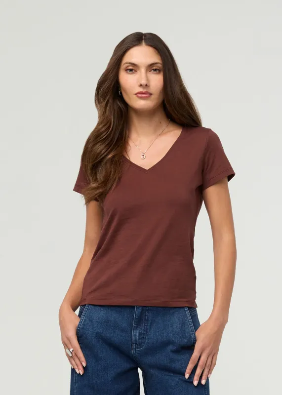 PurePima Slim V-Neck - Chestnut made by DUER