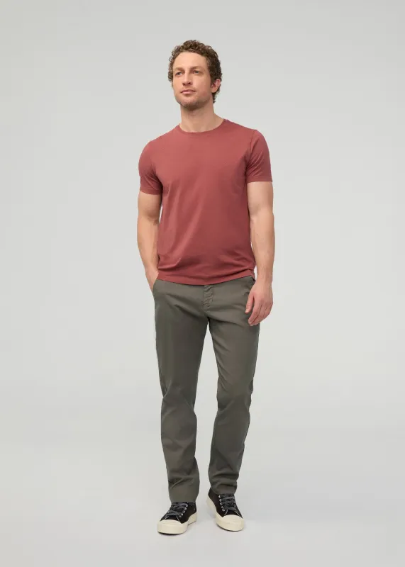 Live Lite Athletic Taper Chino - Thyme made by DUER