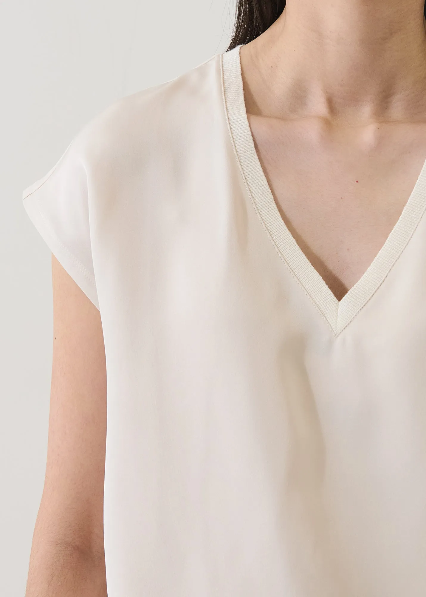 Silk Dolman V-Neck T-Shirt sold by Patrick Assaraf product image thumbnail 2