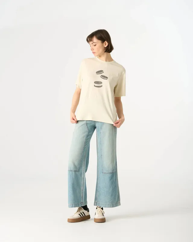 41125 Short-Sleeve Graphic Shirt sold by Mirra Masa