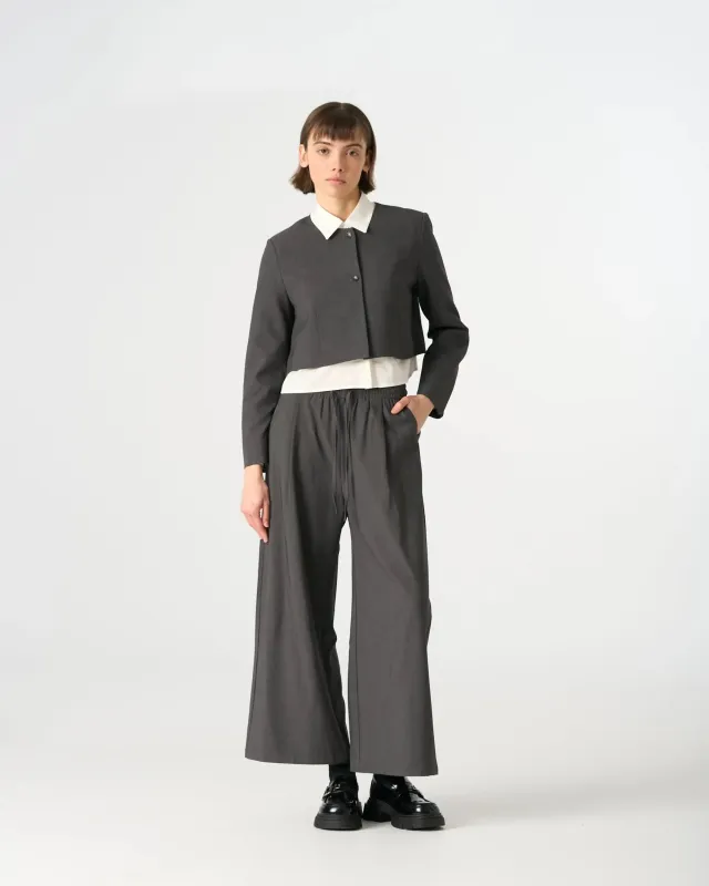 34549 Minimalist Two-Button Cropped Blazer made by Mirra Masa