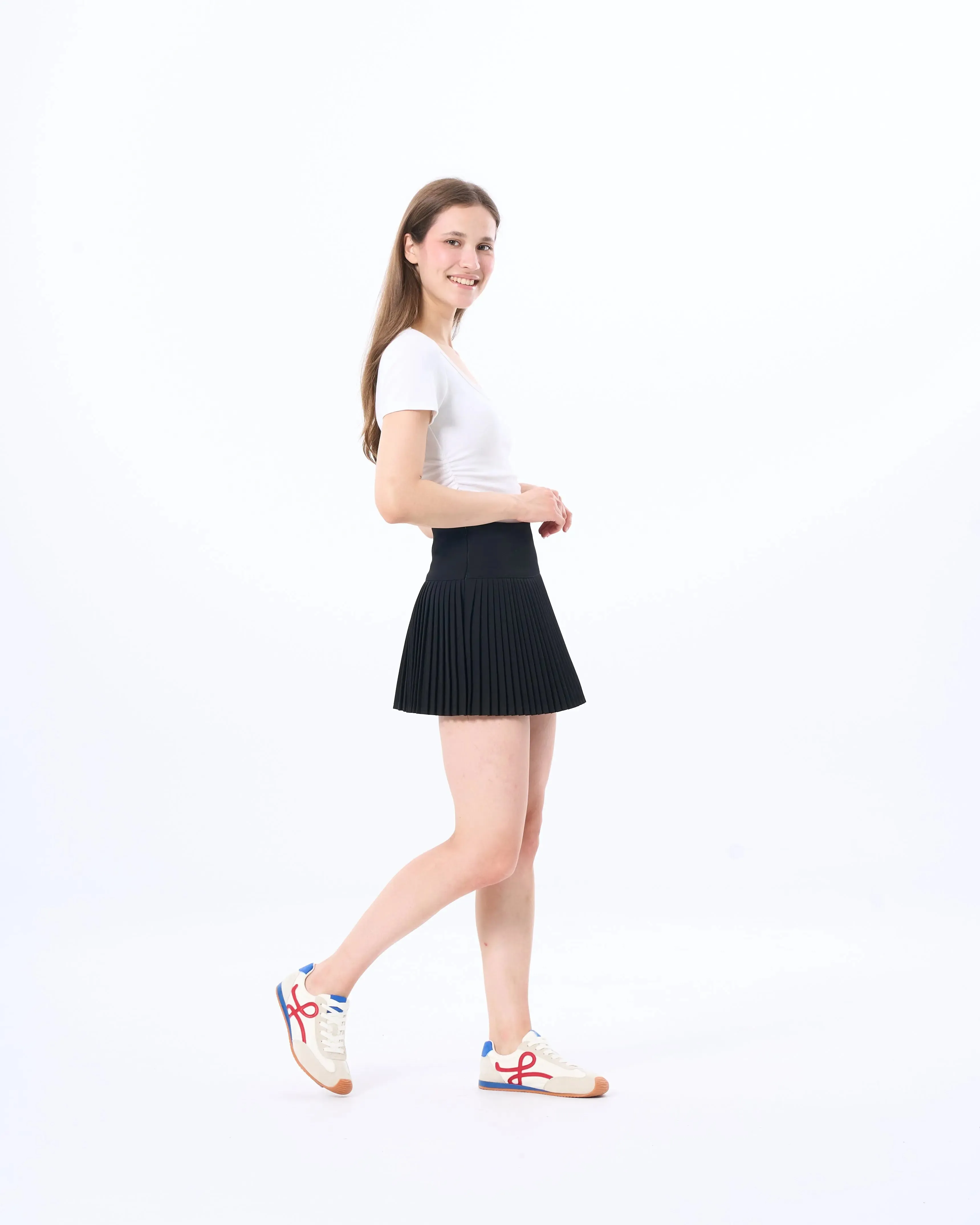 TS1C6M6 Basic Scoopneck T-Shirt sold by Mirra Masa product image thumbnail 4