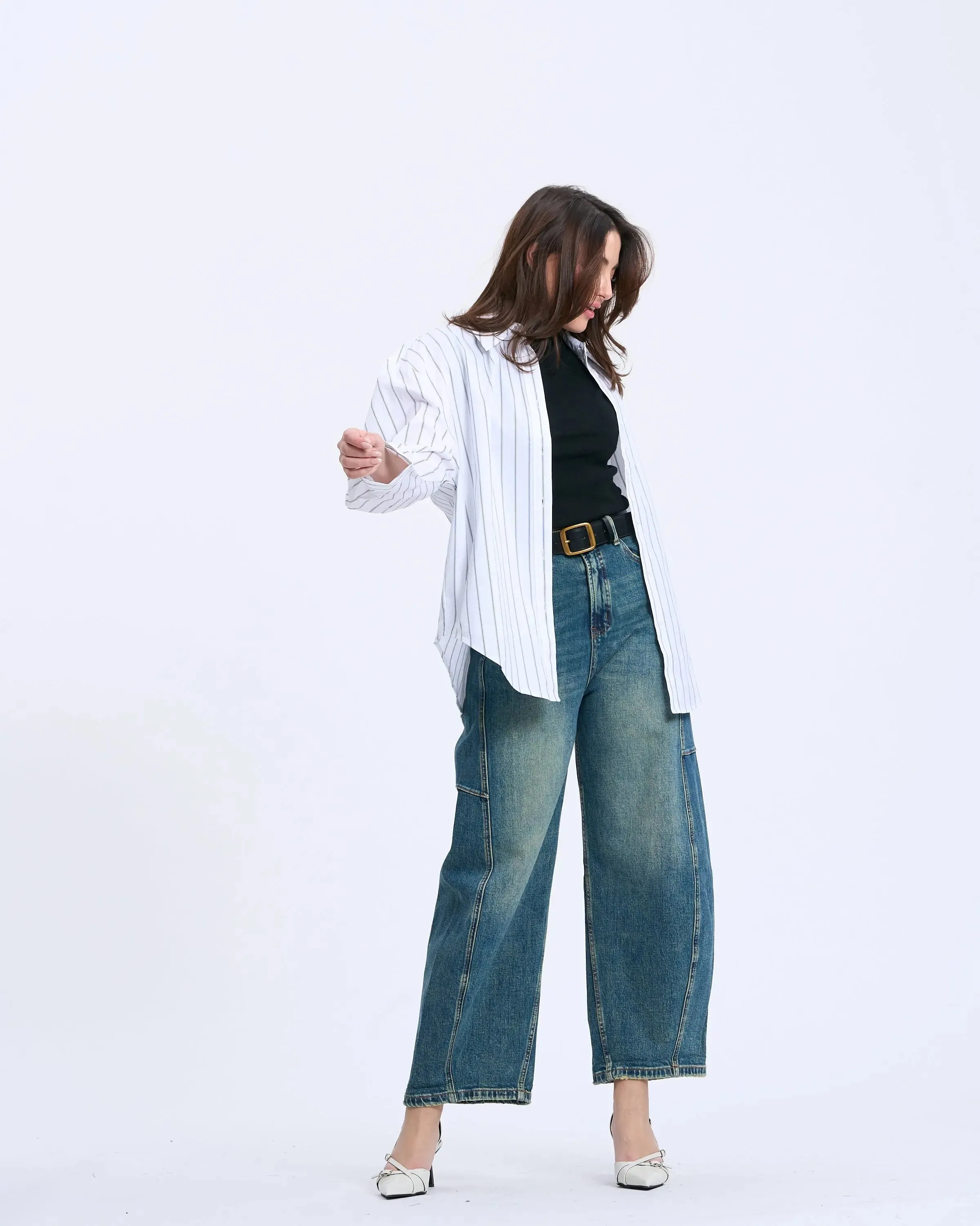 3564Q Oversized Sleeve Shirt sold by Mirra Masa product image thumbnail 5