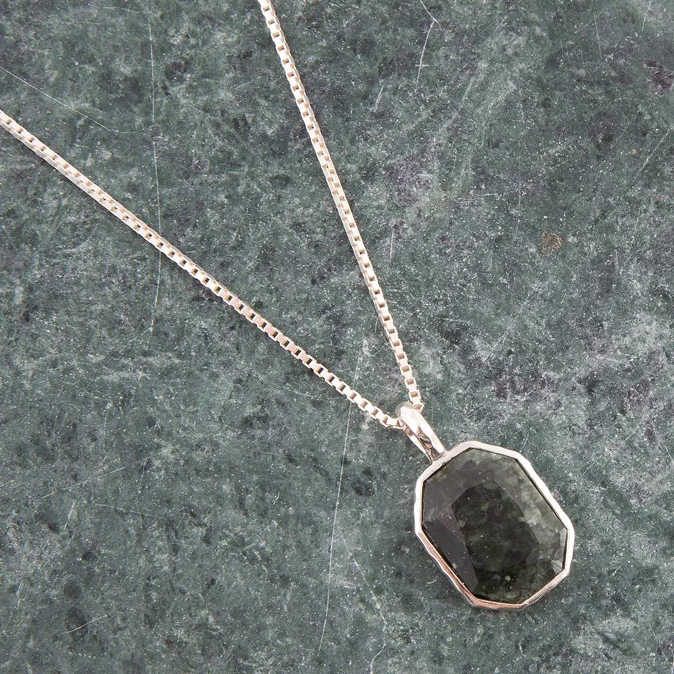 Hammered Green Seraphinite and Sterling Silver Pendant Necklace sold by Barse product image thumbnail 2