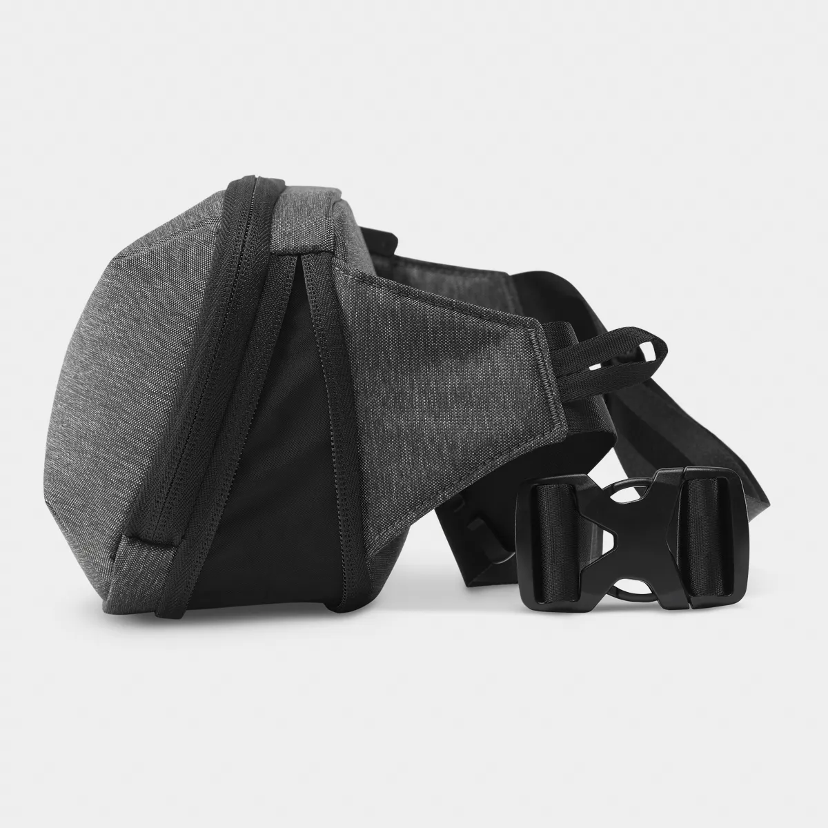 Navigator Lite Sling 1L - Lost and Found sold by Nomatic product image thumbnail 4
