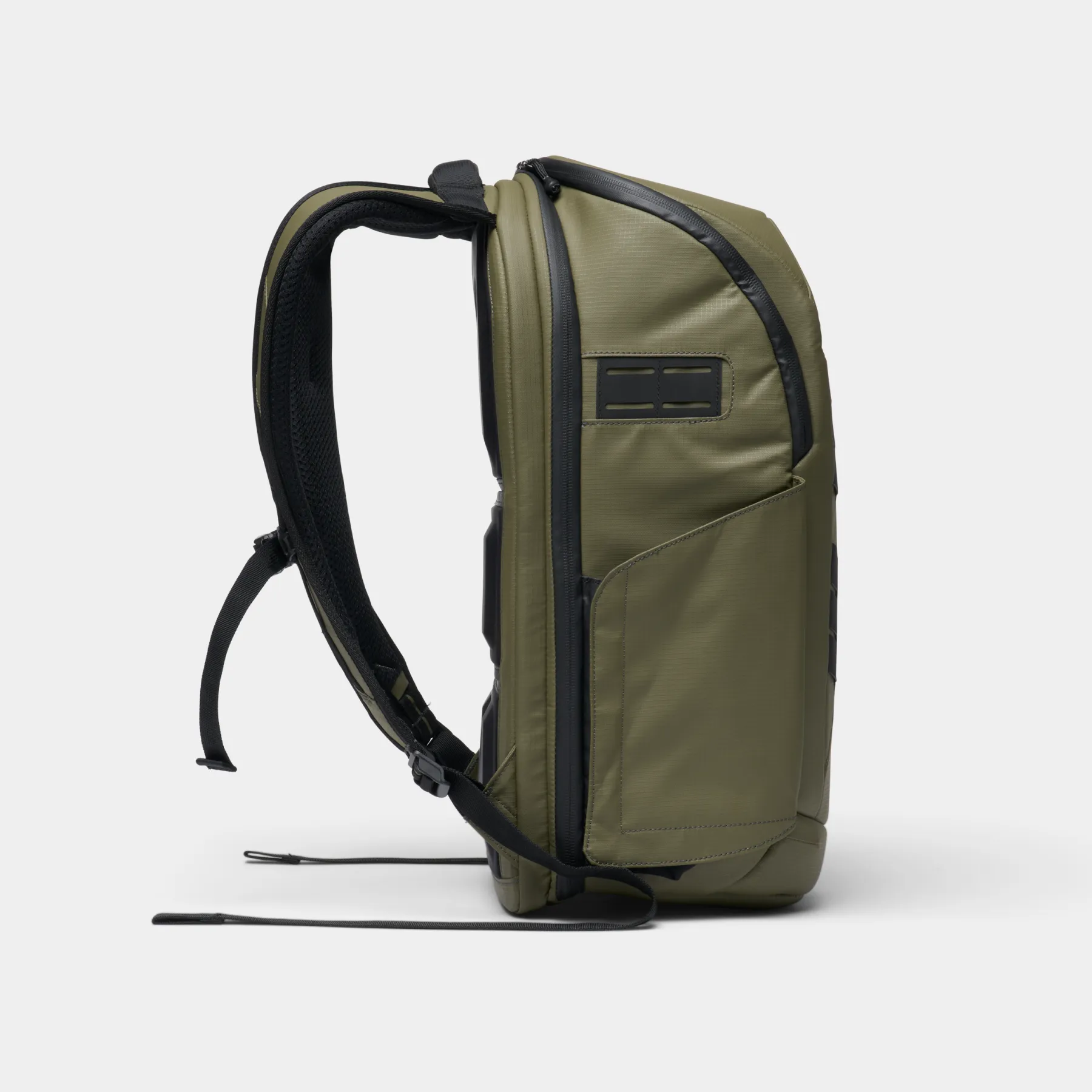 McKinnon Camera Pack 25L sold by Nomatic product image thumbnail 3