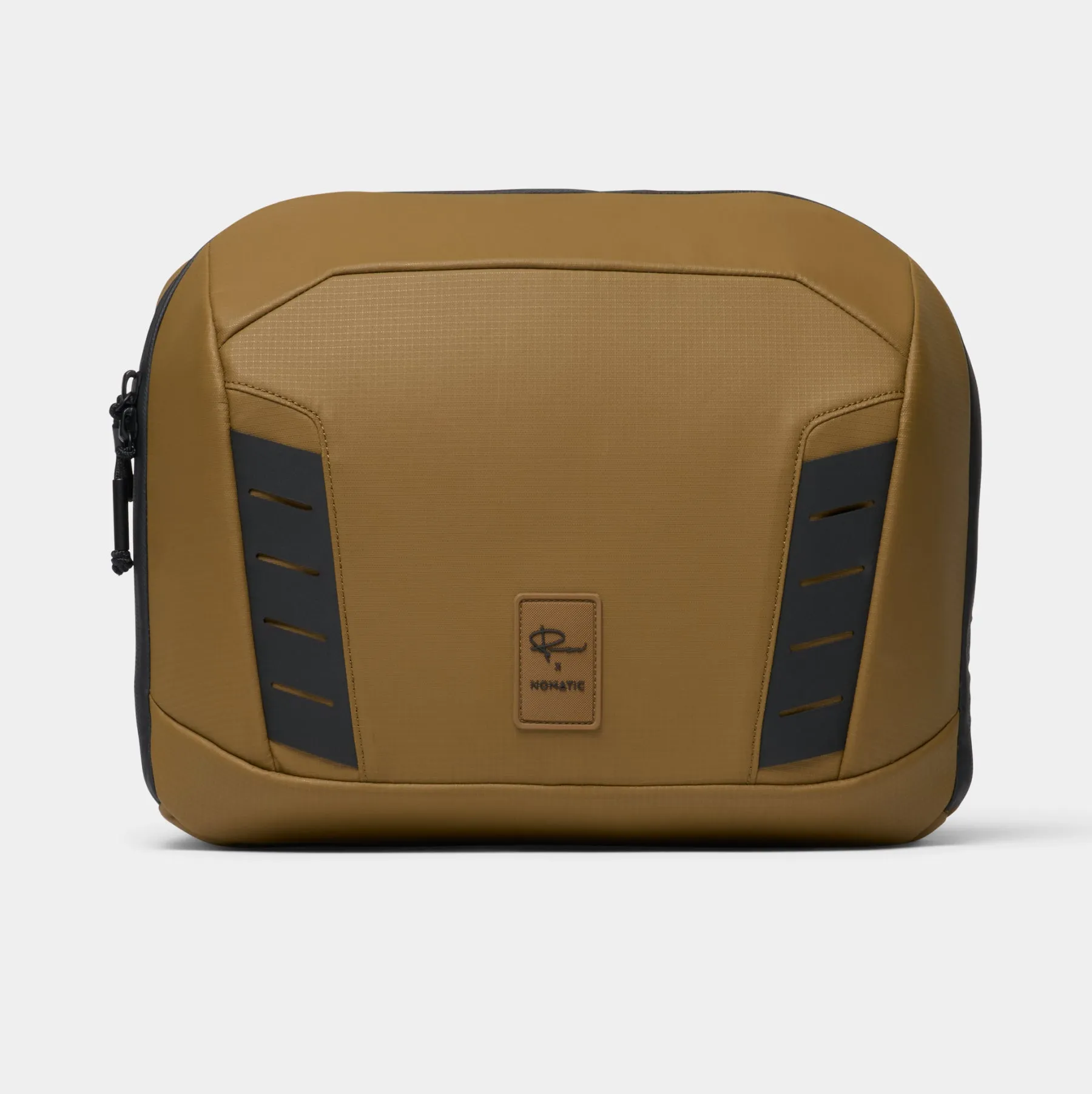 McKinnon Camera Messenger 13L sold by Nomatic